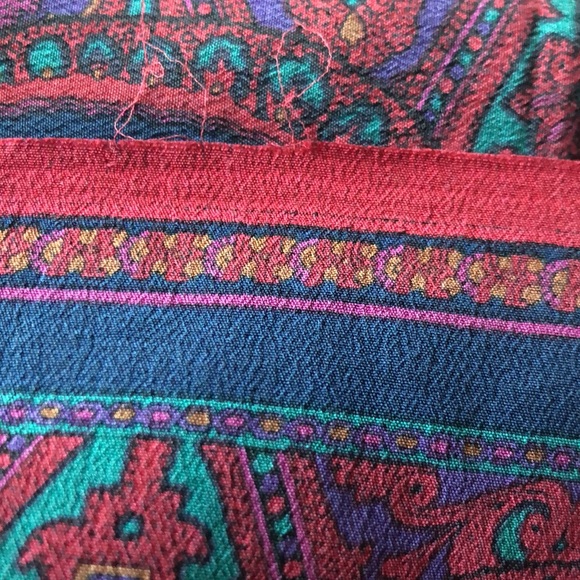 Vintage Liz Claiborne Silk Navy and Red Paisley Scarf - Picture 6 of 6